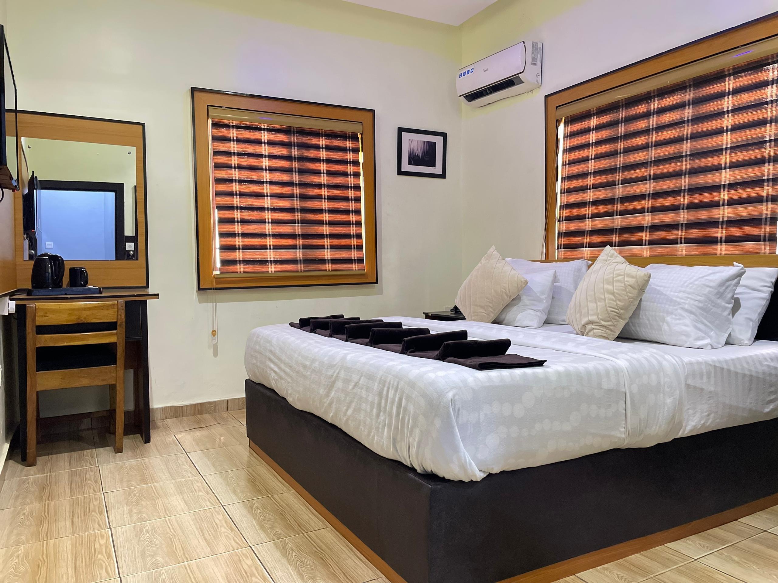 Executive Room 1